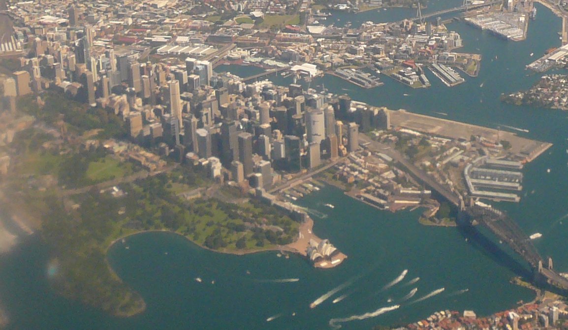 [Sydney+aerial+and+Opera+House+3-30-08.JPG]