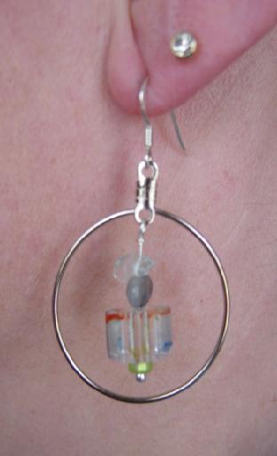 [Phyllis's+hoop+earring+with+labradorite+1.jpg]
