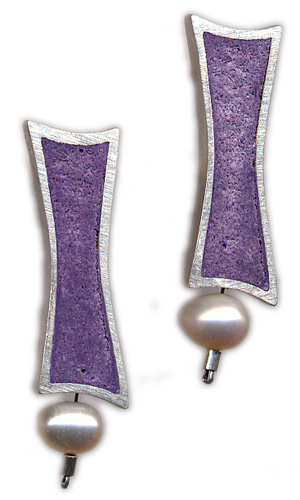 [purple+earrings.jpg]