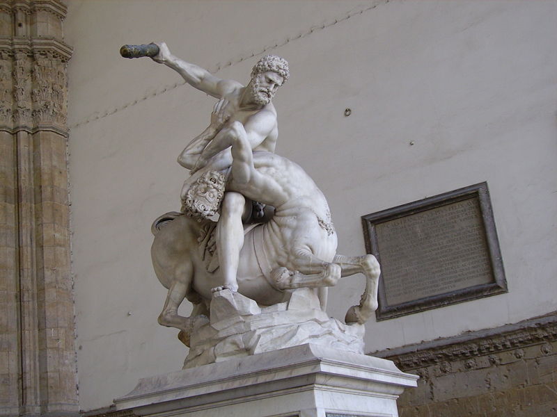 [800px-Giambologna-Hercules_beating_Centaur_Nesso-Piazza_della_Signoria.jpg]