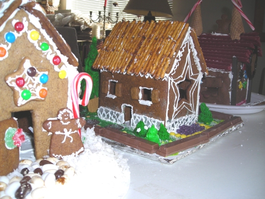 [gingerbread_party60.jpg]