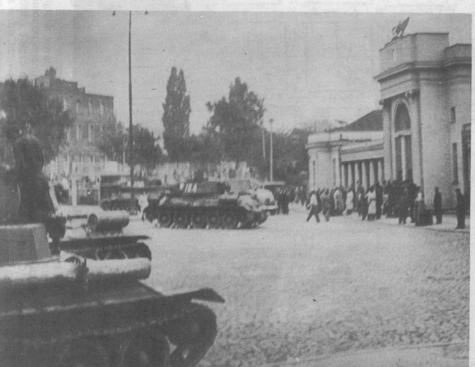 [Poznań1956-Tankok,tankok,tankok3.jpg]