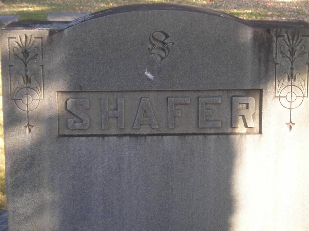 [Shafer+Tombstone+Close+Up.jpg]