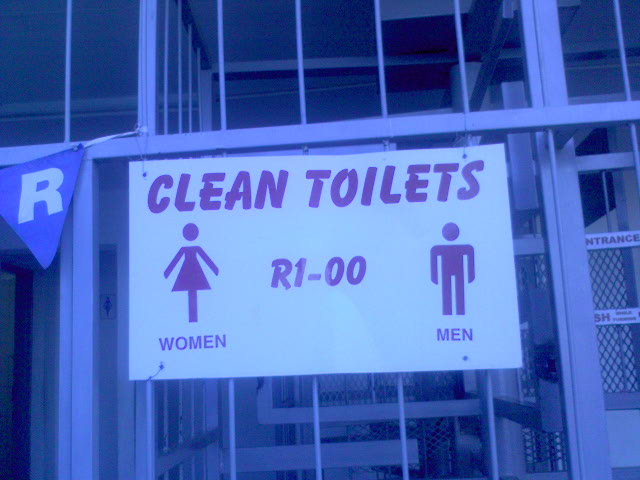 [clean+toilets.JPG]