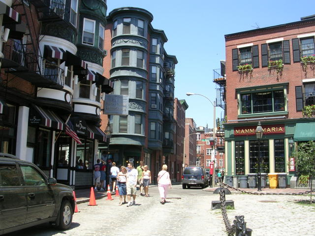 [Boston__MA_North_End_Cobblestone_Streets_public_square.JPG]