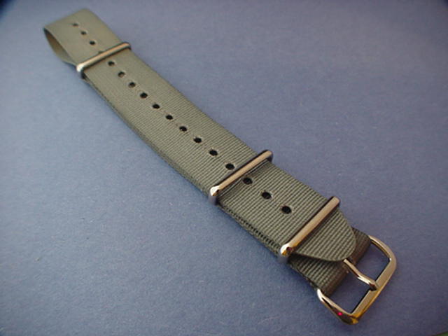 20 mm grey NATO strap