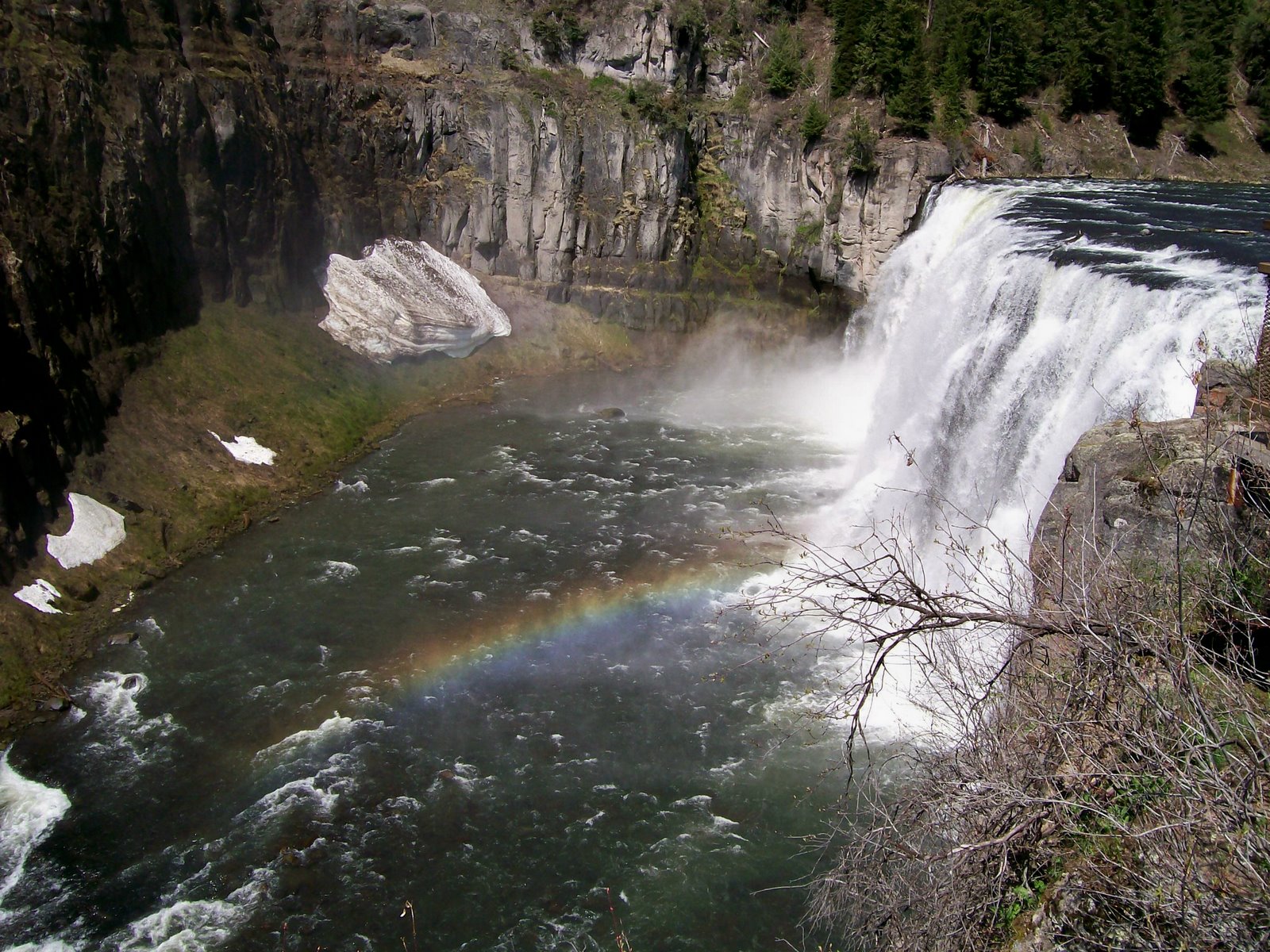 [mesa+falls+rainbow.jpg]