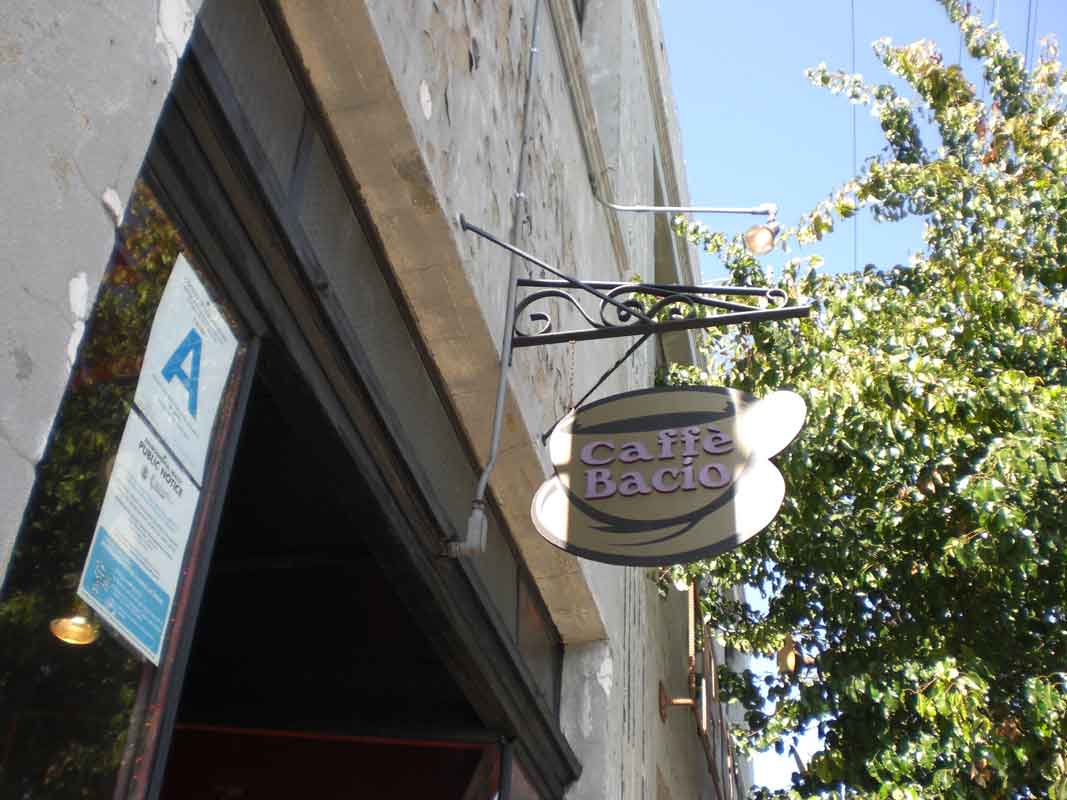 Caffe Bacio - A Nice Place to Take A Nap - Hollywood