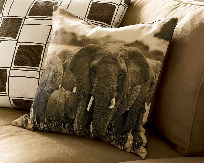 [Elephant+Pillow.jpg]