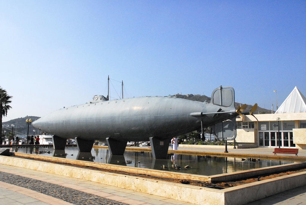[First+Spanish+Submarine+(Cartegena)001.JPG]