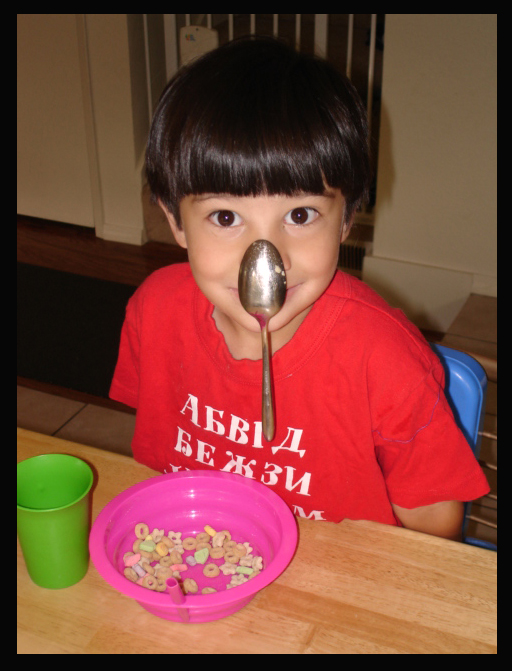 [USED+Noah+with+Spoon+on+Nose.jpg]