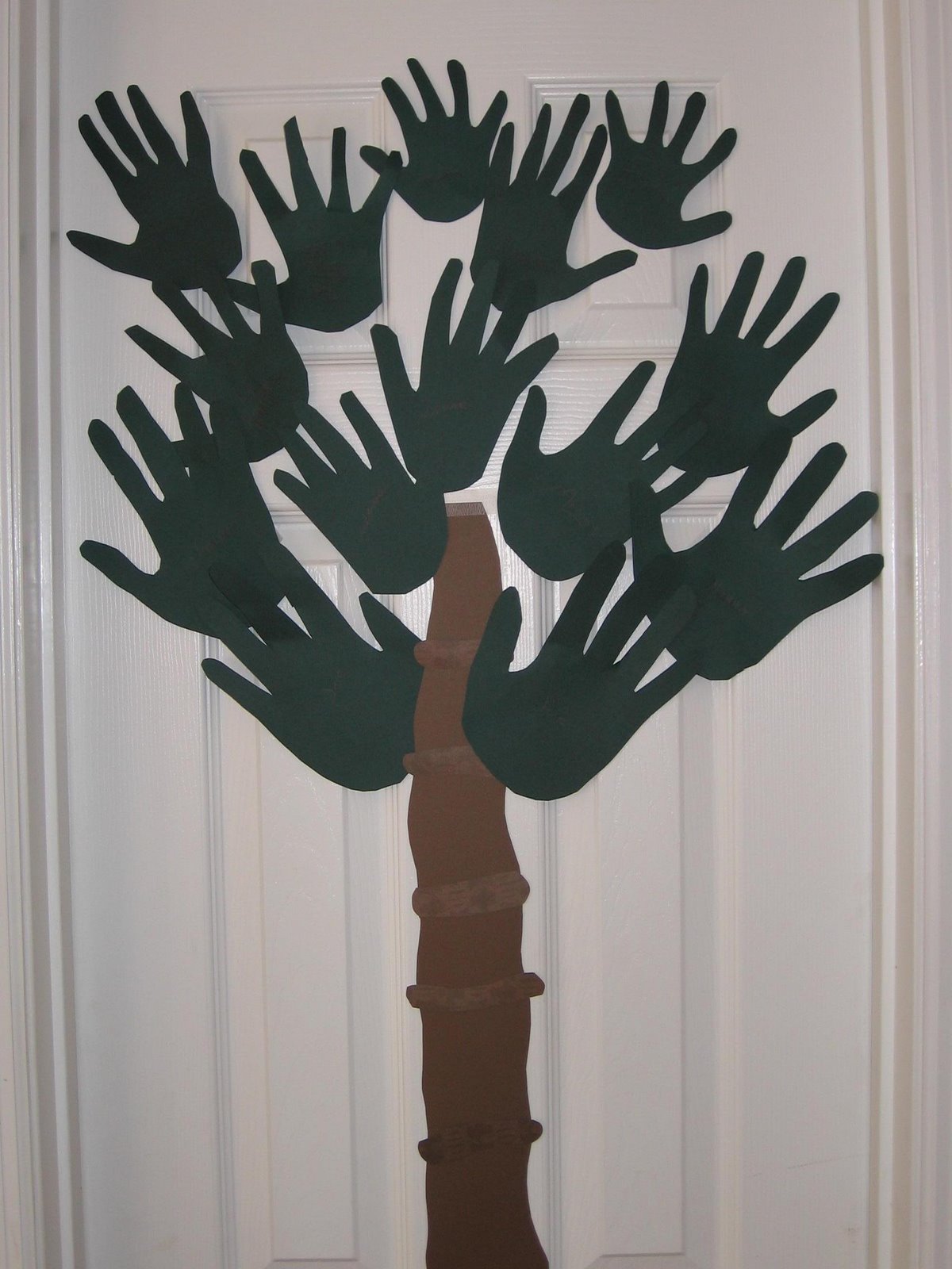 [family+palm+tree.jpg]