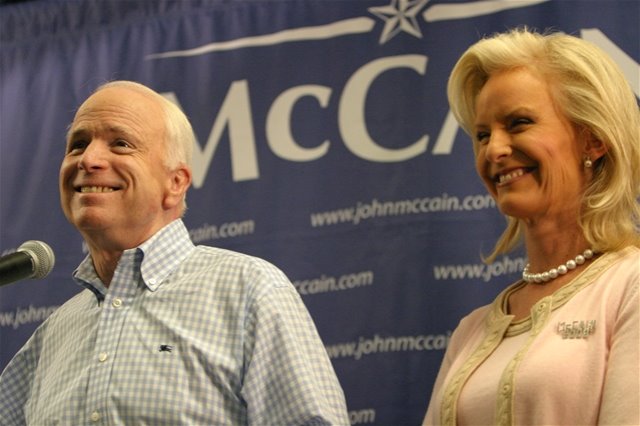 [McCain+Cindy+Smile.bmp]