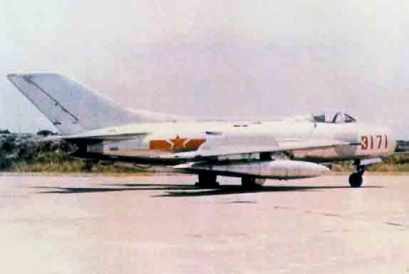 [MiG-19(13).jpg]