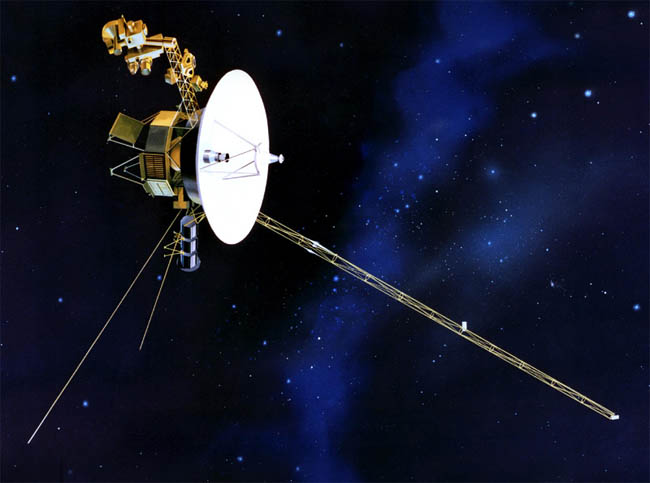 [Voyager-spacecraft.jpg]