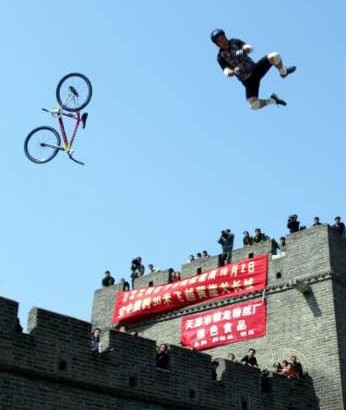[Biking+on+the+Great+Wall+of+China.jpg]