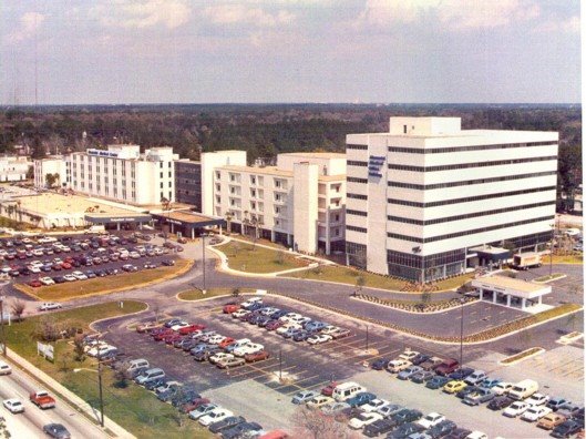 [Jacksonville+Medical+Plaza.jpg]