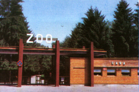 [zoo.jpg]
