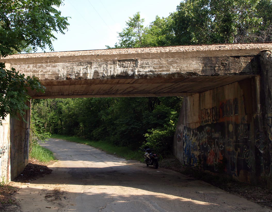 [Route-66-Railroad-Underpass-near-Kellyville.jpg]