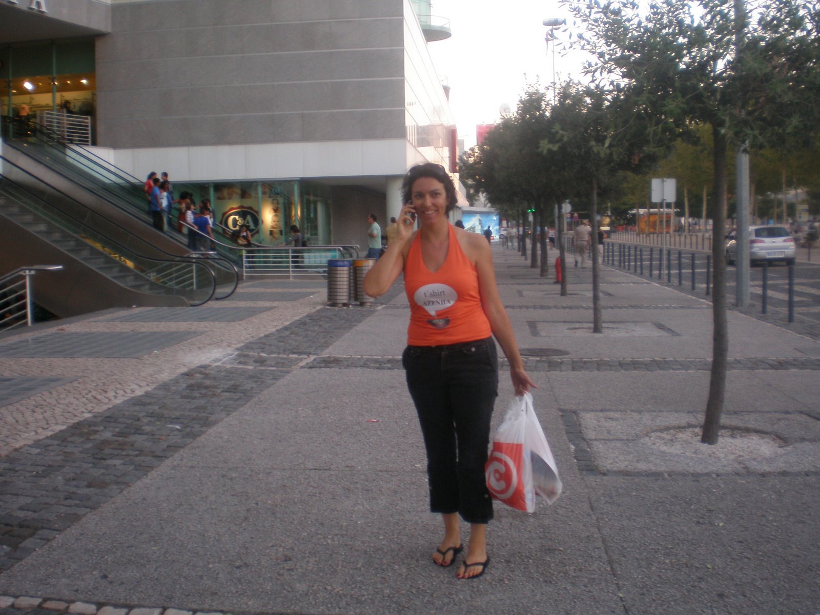 [Fernanda+Freitas+às+compras+no+CCVG.jpg]