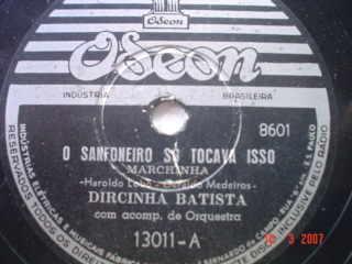 [O+Sanfoneiro+So+tocava+isso+-+A+Moringa+1950.jpeg]