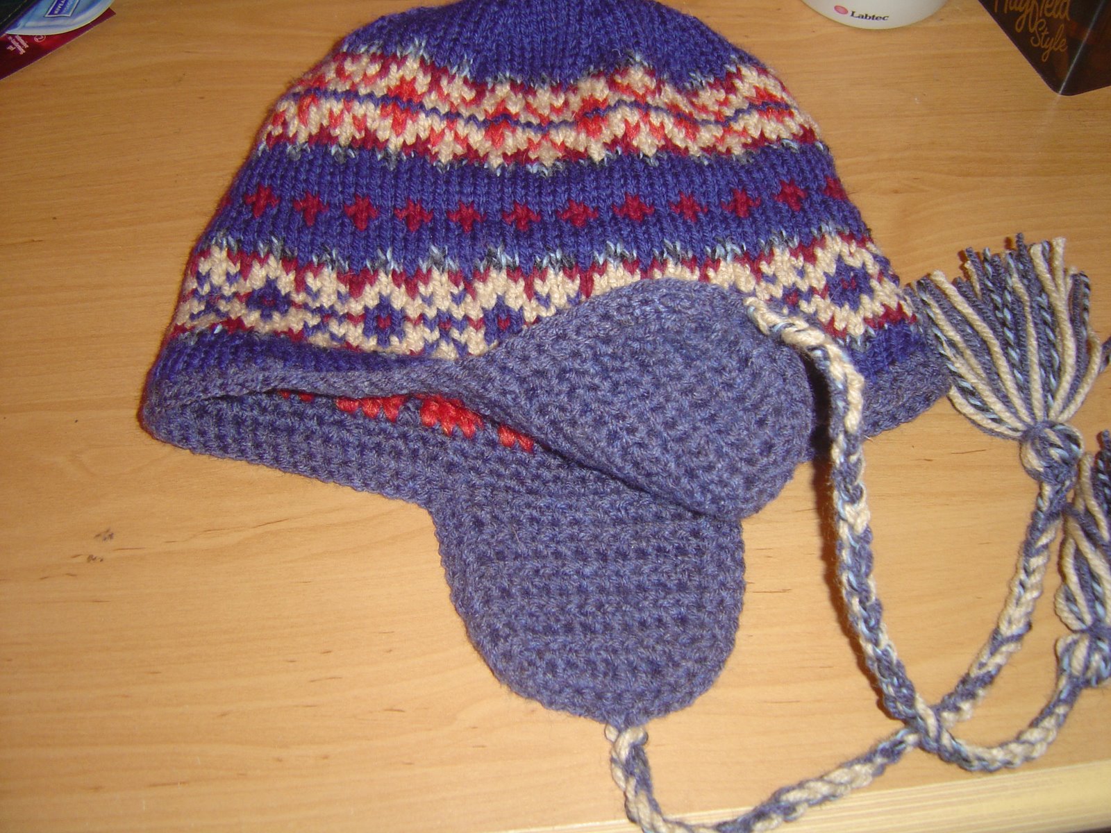 [My+reversible+hat+showing+knitted+side.JPG]