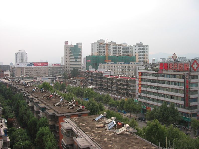 [Kunming-070713-281-NouvelImmeuble-r2.jpg]