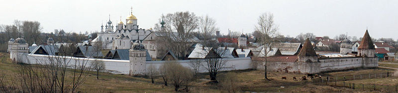 [800px-Suzdal_Pokrovskij_monastery.jpg]