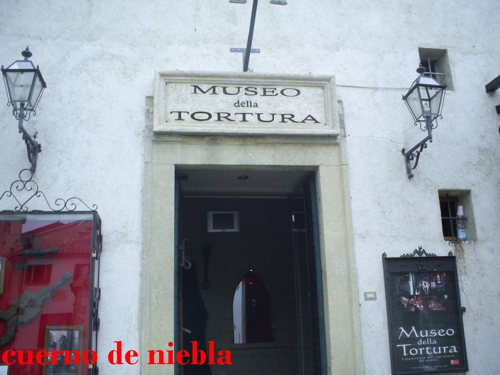 [0074+-+JosÃ©+MuÃ±oz,+museo+de+la+tortura,+repÃºblica+san+marino.jpg]