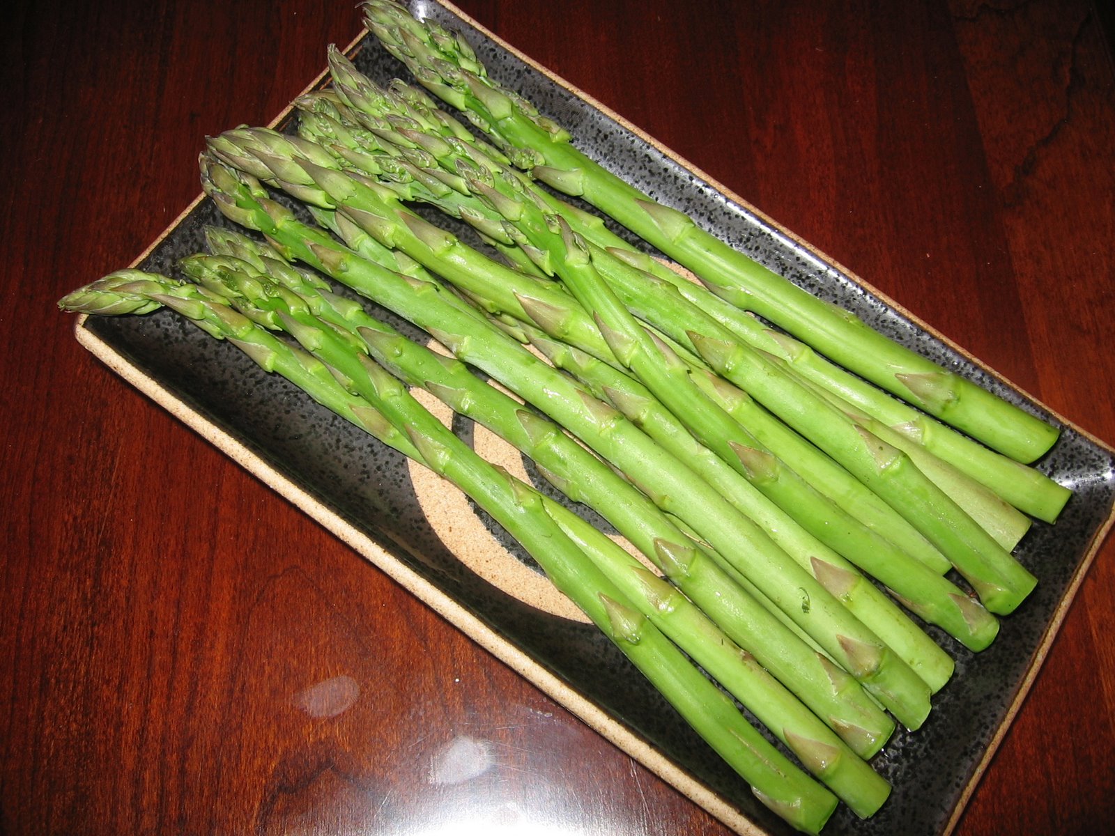 [asparagus+001.JPG]
