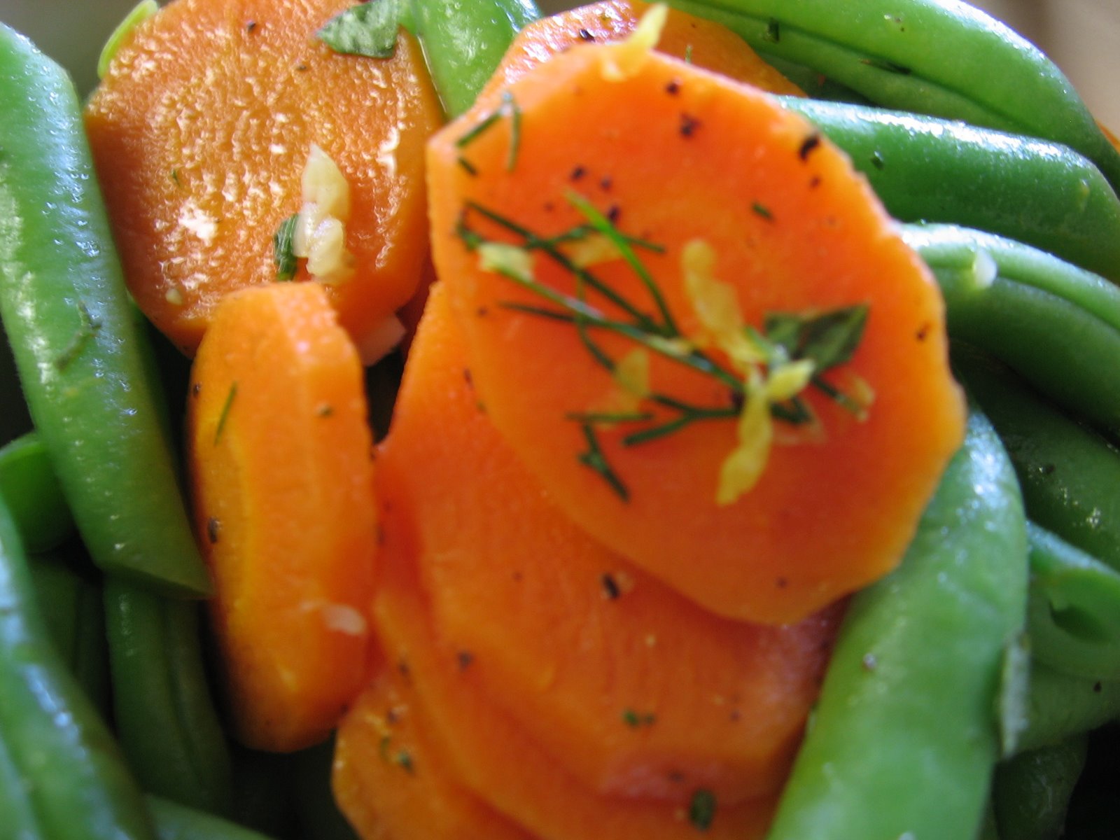 [green+bean+carrot+salad+.JPG]