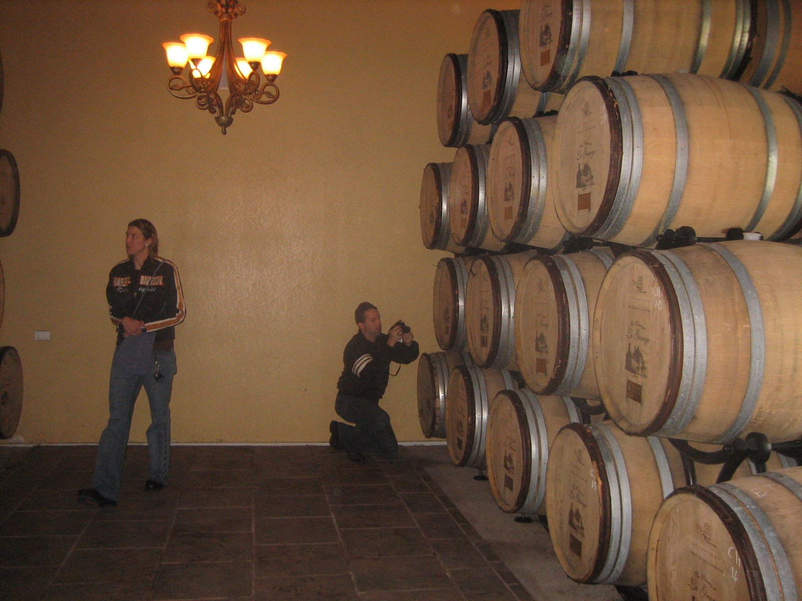 [2checking+out+the+barrels.jpg]