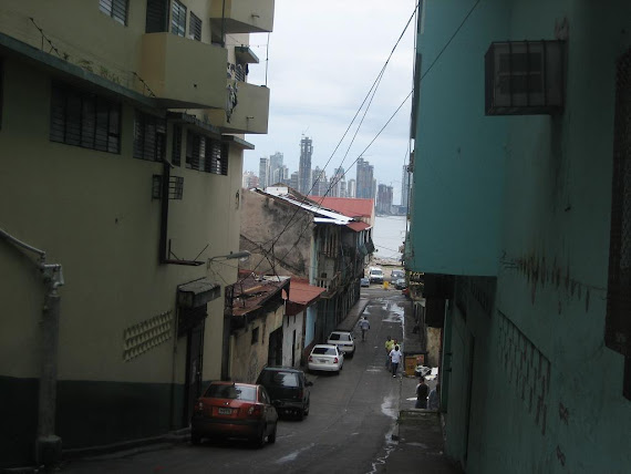 Contraste en la ciudad más rica de Centroamerica: Panamá
