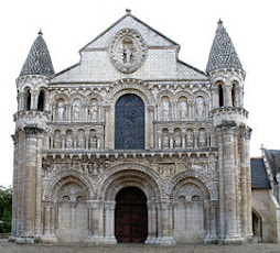 Catedral de Nuestra Señora de Poitiers. Francia.
