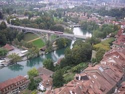 [Aare_river_in_Bern.jpg]