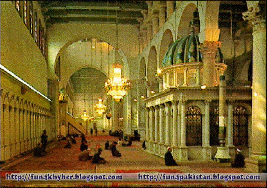 [Grave+of+Prophet+yahyah+in+Jamia+Masjid+Damascus.jpg]
