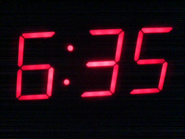 [alarm+clock.jpg]