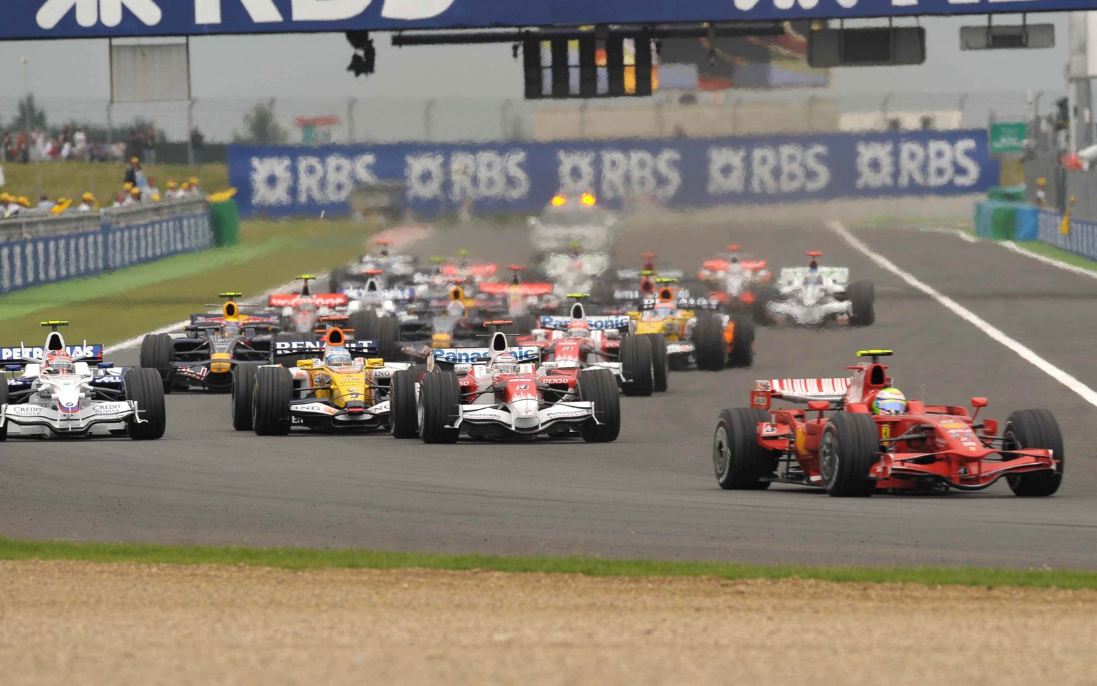 [Sunday+Race+in+France+Magny+Cours,+F1+2008+98.jpg]