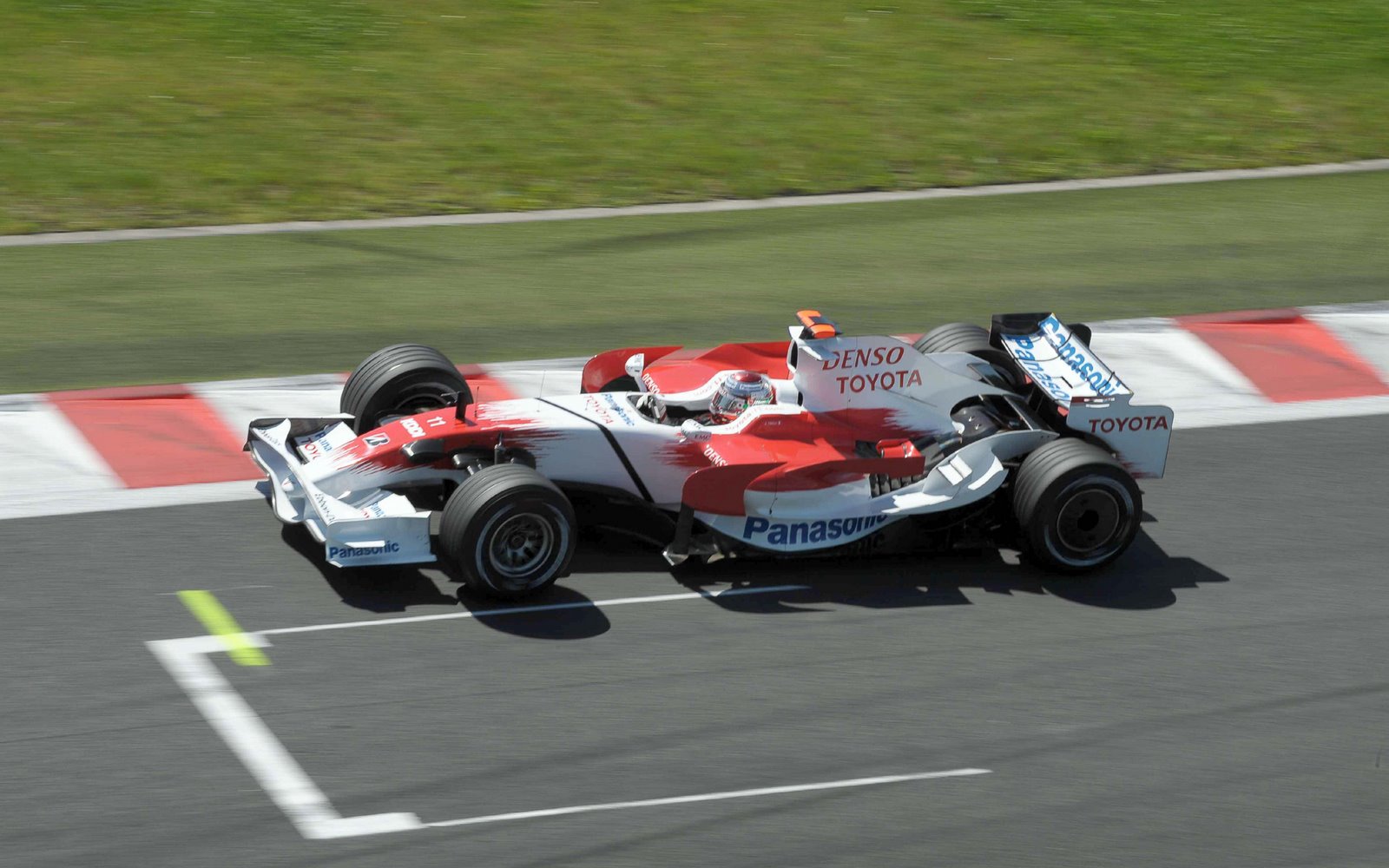 [Jarno+Trulli+Toyota+Saturday+Qualifying+session+France+Magny+Cours,+F1+2008++28.jpg]