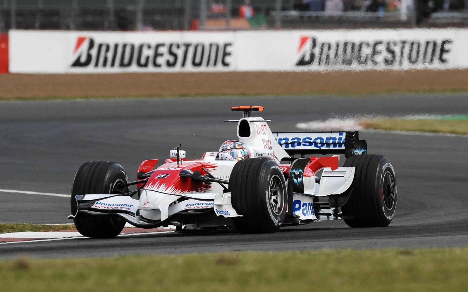 [Jarno+Trulli+Toyota+British+Grand+Prix,+Silverstone+Friday+Free+Practise+10.jpg]