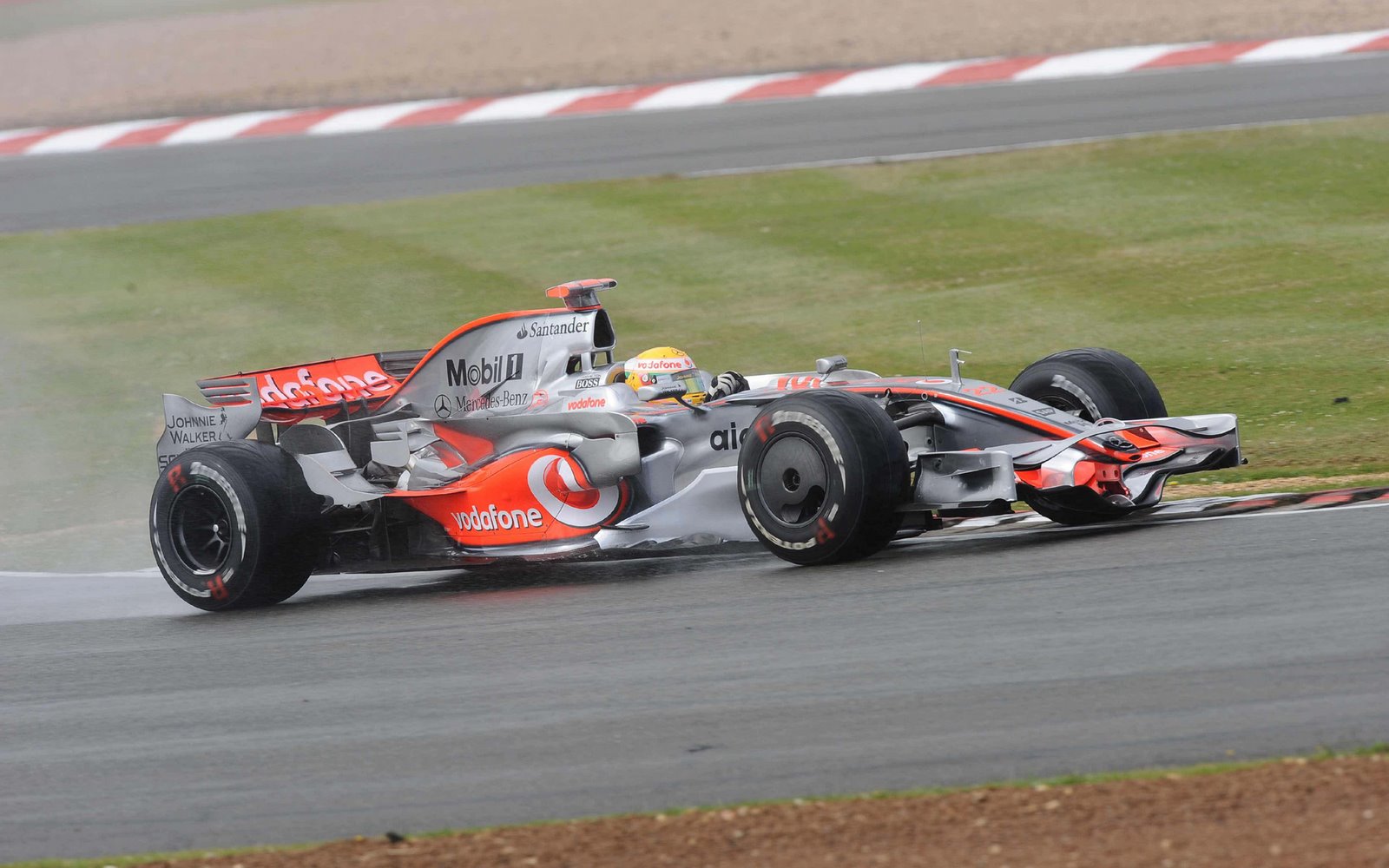 [Lewis+Hamilton+McLaren+Mercedes+British+Grand+Prix,+Silverstone+Saturday+Qualification+39.jpg]