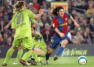 [Barcelona-Messi-2007041822211415xm1.jpg]