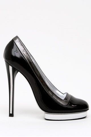 [versace-graphic-heel-patent-leather-with-contrasting-platform.jpg]