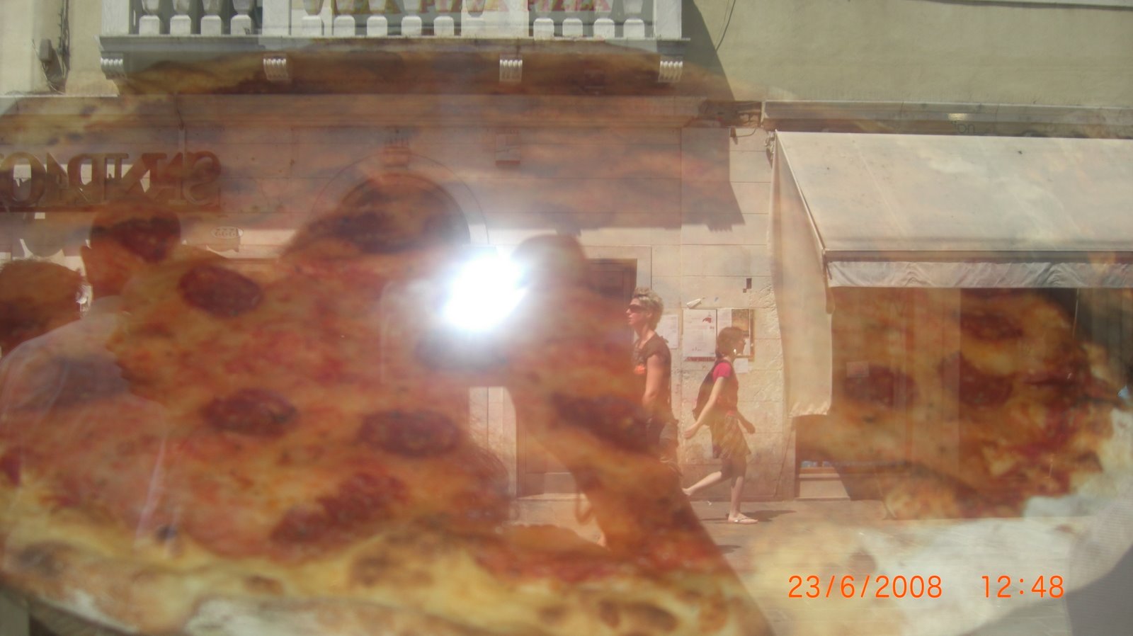[pizza+2.JPG]