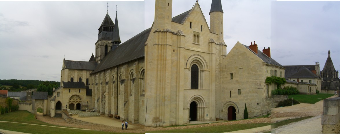 [09++Abbaye+Fontevraud.jpg]