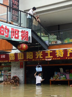 evacuation de la marchandise magasin de Yangshuo