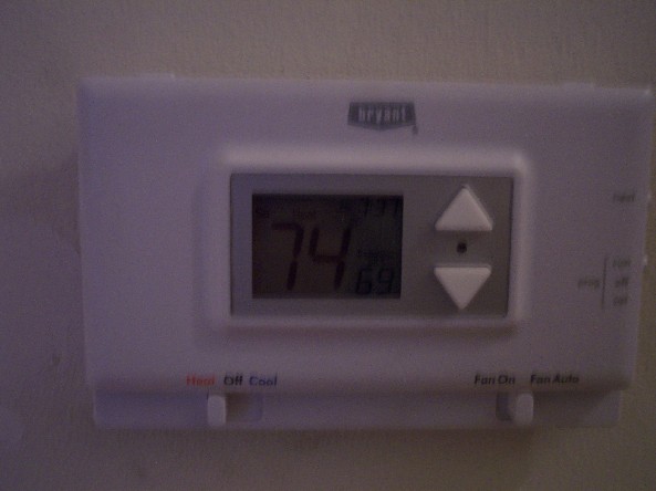 [new_thermostat.JPG]