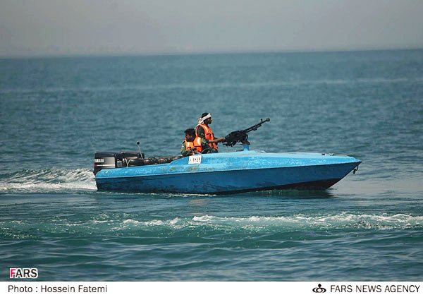 [Iranian_armed_speedboat.jpg]