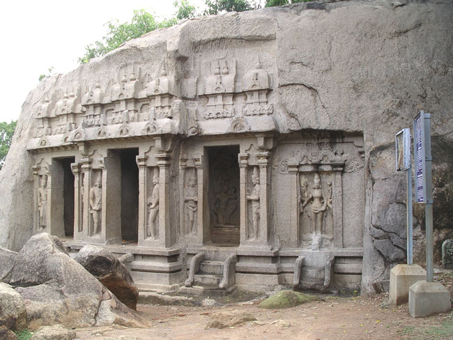 [Mahabalipuram+Historic+Rock+Carvings.JPG]