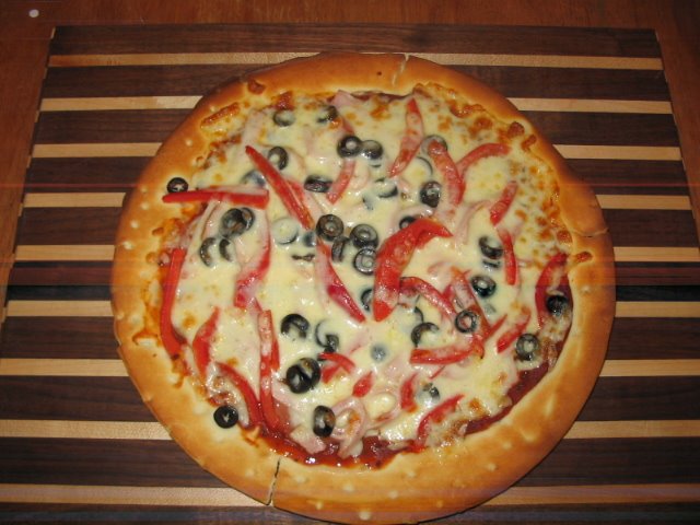 [pizza.JPG]